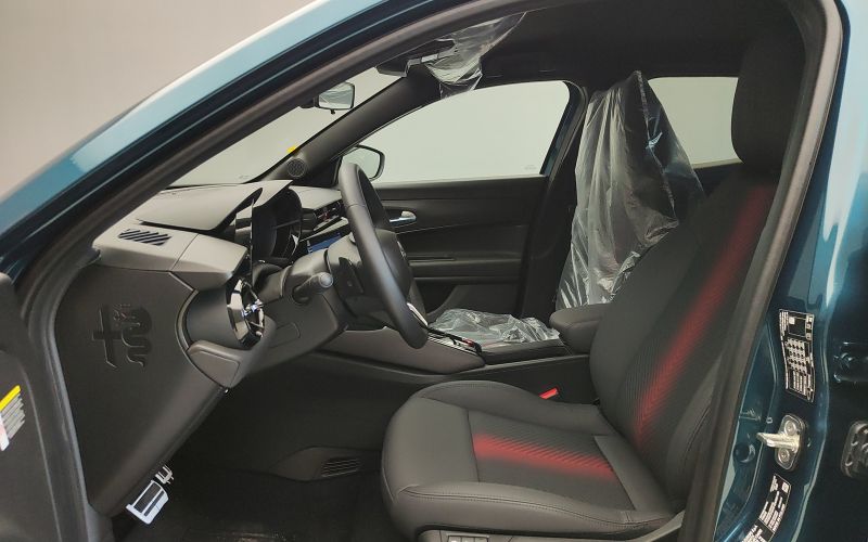 JUNIOR 1.2 136CV HYBRID EDCT6 SPECIALE